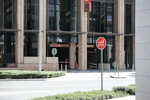 硬折扣叫阵胖改 互联网巨头与传统超市终有一战 新闻