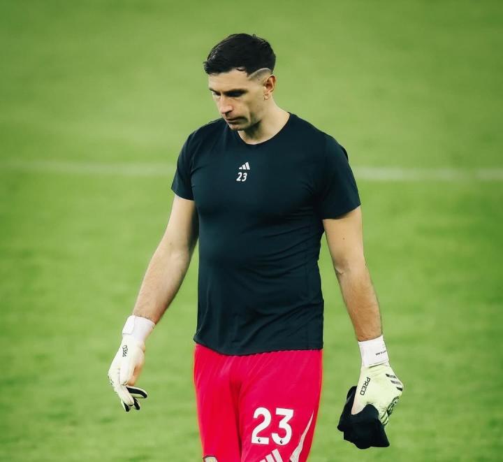  大马丁晒图鼓励球队：输球不算被打败，放弃才是真正的失败 新闻 大马丁晒图鼓励球队：输球不算被打败，放弃才是真正的失败 新闻