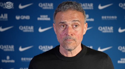  巴黎主场意外落败，恩里克直言信心不足；摩纳哥发挥抢眼，巴黎需尽快调整。 体育新闻 巴黎主场意外落败，恩里克直言信心不足；摩纳哥发挥抢眼，巴黎需尽快调整。 体育新闻