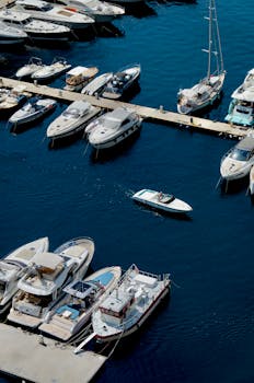  渤海租赁多重利好公告落地；股价强势表现引发关注；公司聚焦主业优化估值。 股票财经