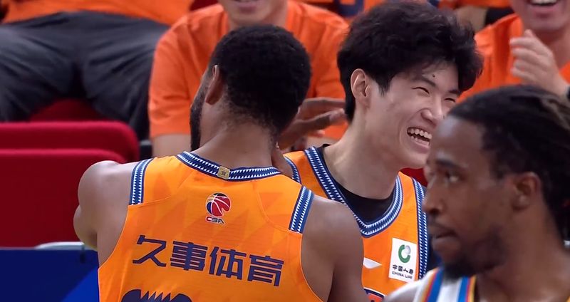  数据驱动战术分析：连胜策略下的排名重构 体育新闻 数据驱动战术分析：连胜策略下的排名重构 体育新闻 数据驱动战术分析：连胜策略下的排名重构 体育新闻