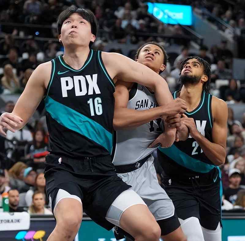  被放弃之后：一位NBA边缘球员的绝地反击与命运改写 体育新闻