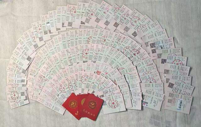  十年无偿献血近四万毫升：「博爱卡」政策落地受阻的制度性分析与解决路径 新闻 十年无偿献血近四万毫升：「博爱卡」政策落地受阻的制度性分析与解决路径 新闻