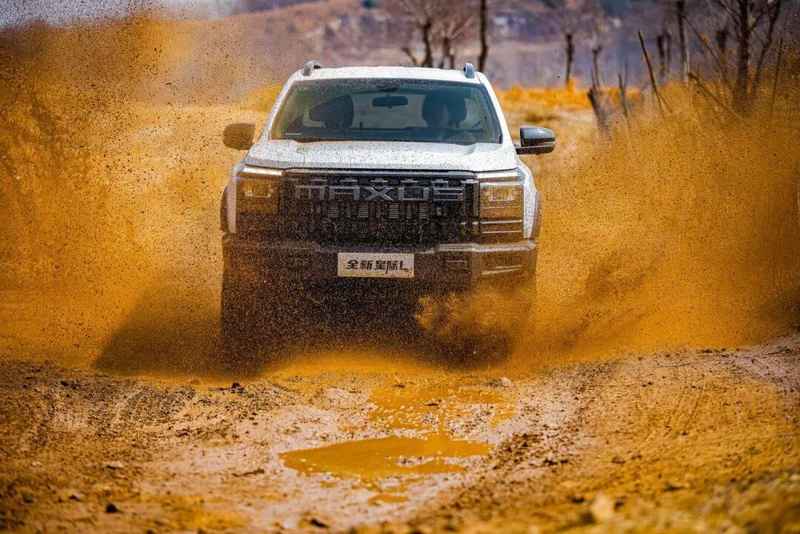  技术长跑者的底气：上汽大通皮卡如何用“7天试驾”重新定义行业标准 汽车科技