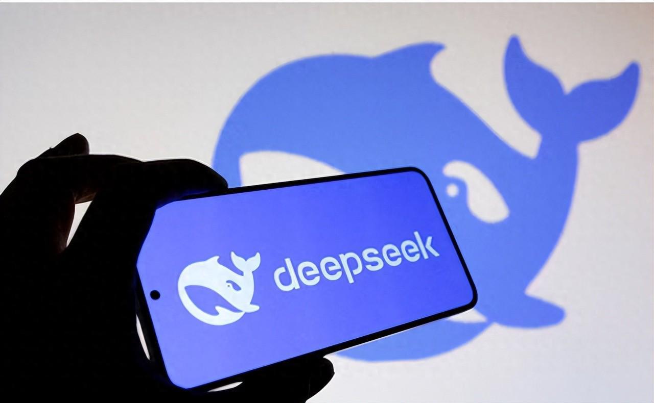  终于不用看别人脸色了：DeepSeek与华为的这场“双向奔赴”，藏着中国AI的破局密码 汽车科技