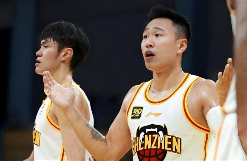  【深度拆解】贺希宁数据暴涨背后：深圳本土核心的进化论 体育新闻